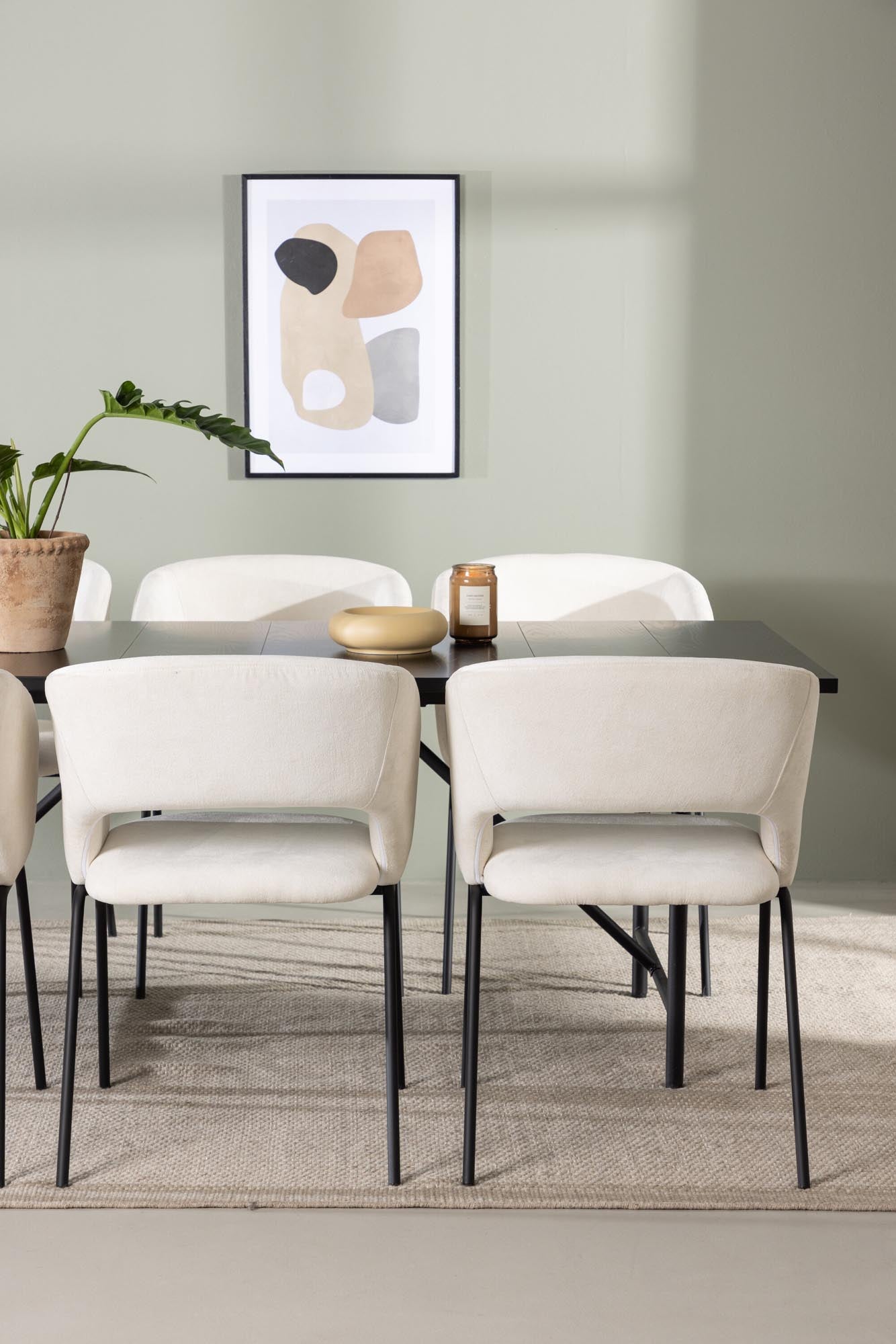 Elegantes Astrid Esszimmerset von Venture Home: 200cm Tisch, 6 bequeme Stühle, stilvolles Design, ideal für gesellige Abende.