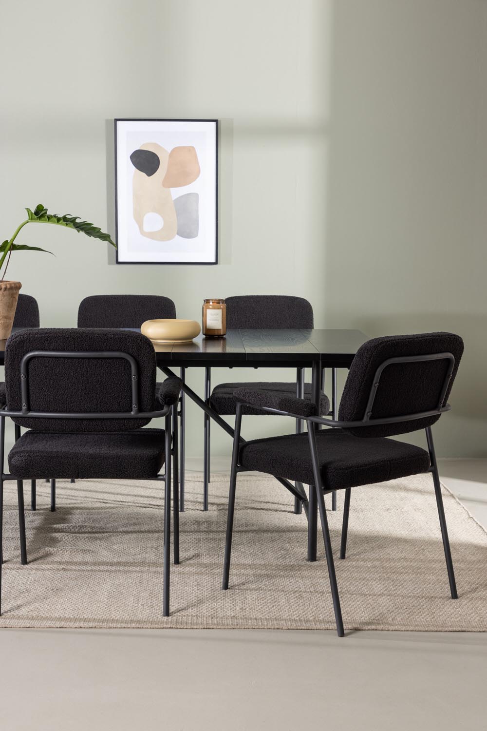 Astrid Esszimmerset + Yesterday 200cm/6St. in Schwarz präsentiert im Onlineshop von KAQTU Design AG. Esszimmerset ist von Venture Home