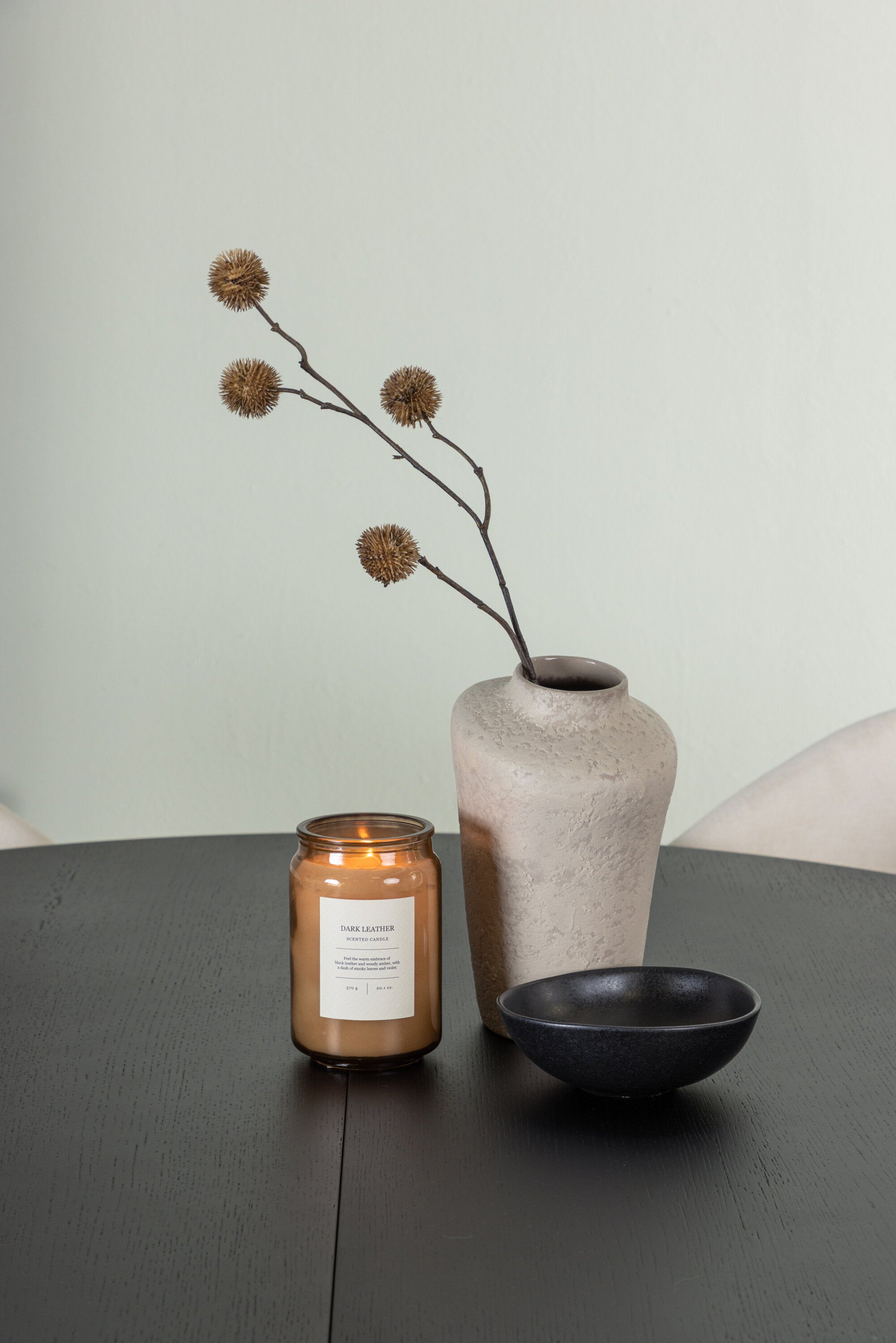 Matilda Esszimmerset + Day ⌀130cm/4St. in Schwarz, gebrochenes Weiss präsentiert im Onlineshop von KAQTU Design AG. Esszimmerset ist von Venture Home