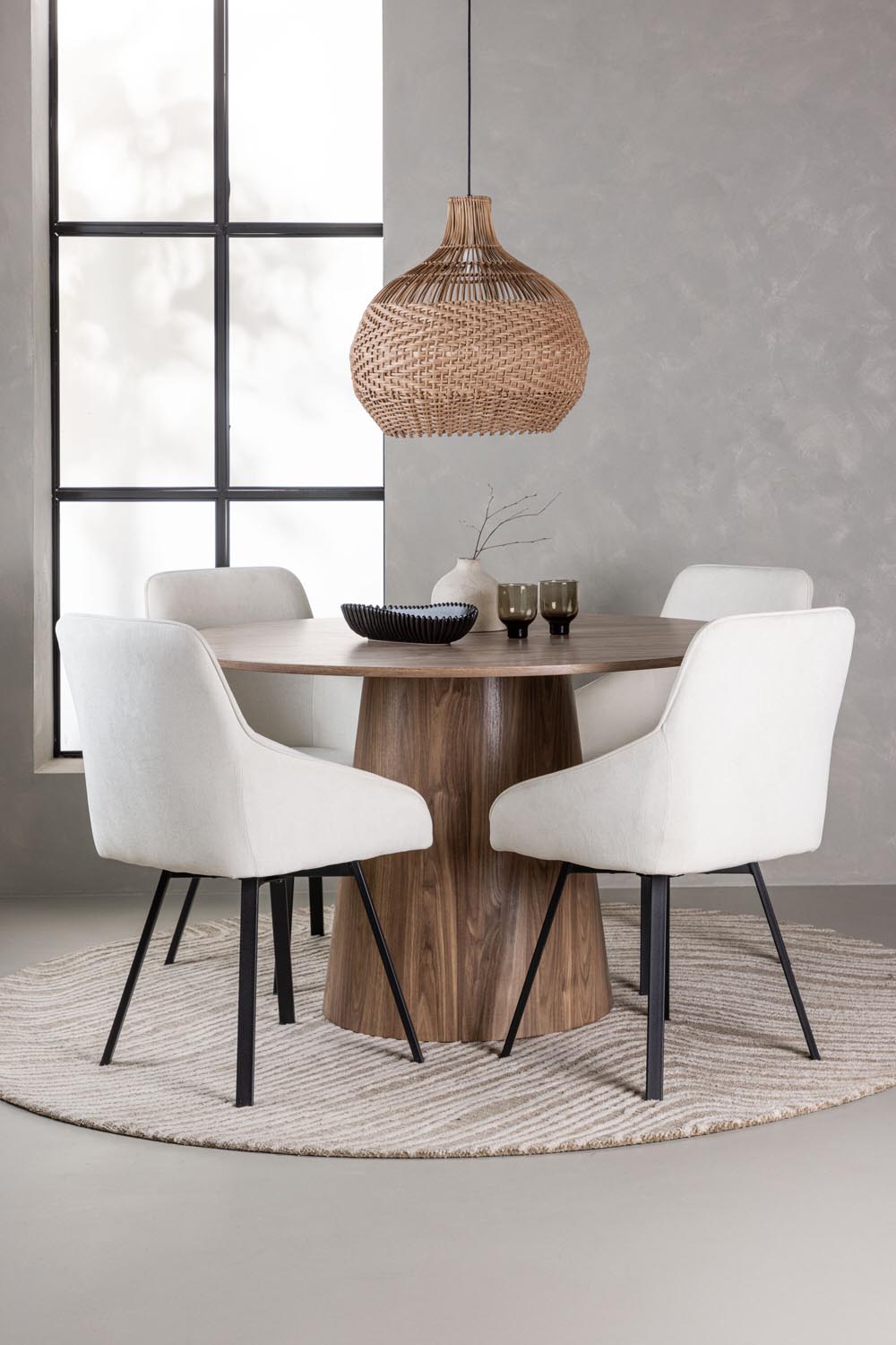 Lanzo Esszimmerset + Rosie ⌀120cm/4St. in Natur / Beige / Schwarz präsentiert im Onlineshop von KAQTU Design AG. Esszimmerset ist von Venture Home