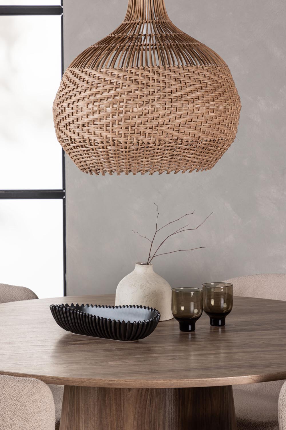 Lanzo Esszimmerset + Modesto ⌀120cm/4St. in Beige / Schwarz präsentiert im Onlineshop von KAQTU Design AG. Esszimmerset ist von Venture Home