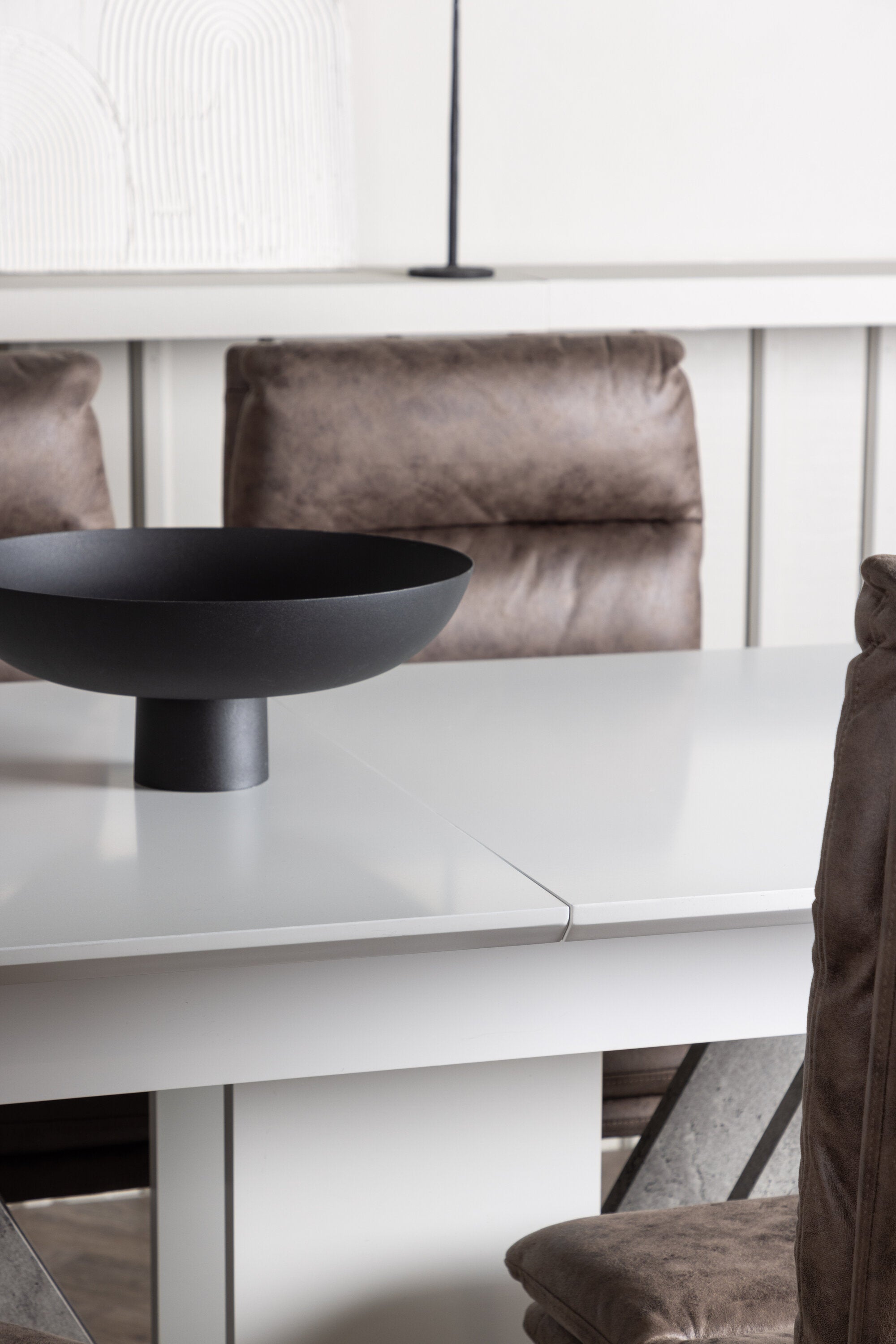 Disa Esszimmerset ausziehbar + Zizo 120cm/4St. in Schwarz Braun präsentiert im Onlineshop von KAQTU Design AG. Esszimmerset ist von Venture Home