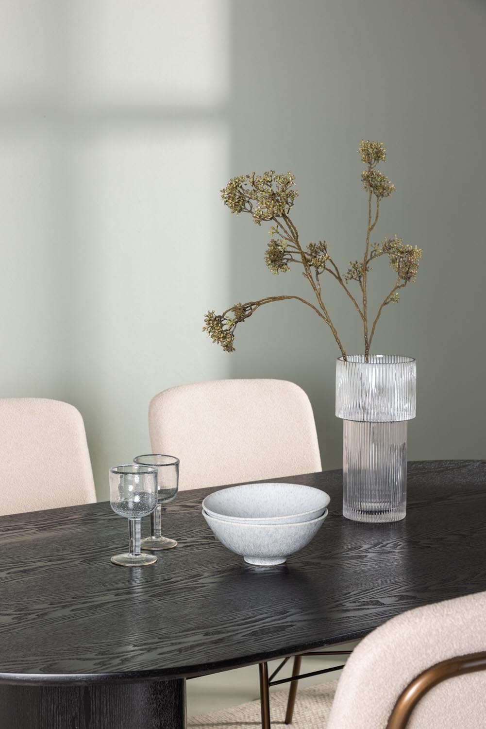 Isolde Esszimmerset + Seda 180cm/4St. in Beige, Braun präsentiert im Onlineshop von KAQTU Design AG. Esszimmerset ist von Venture Home
