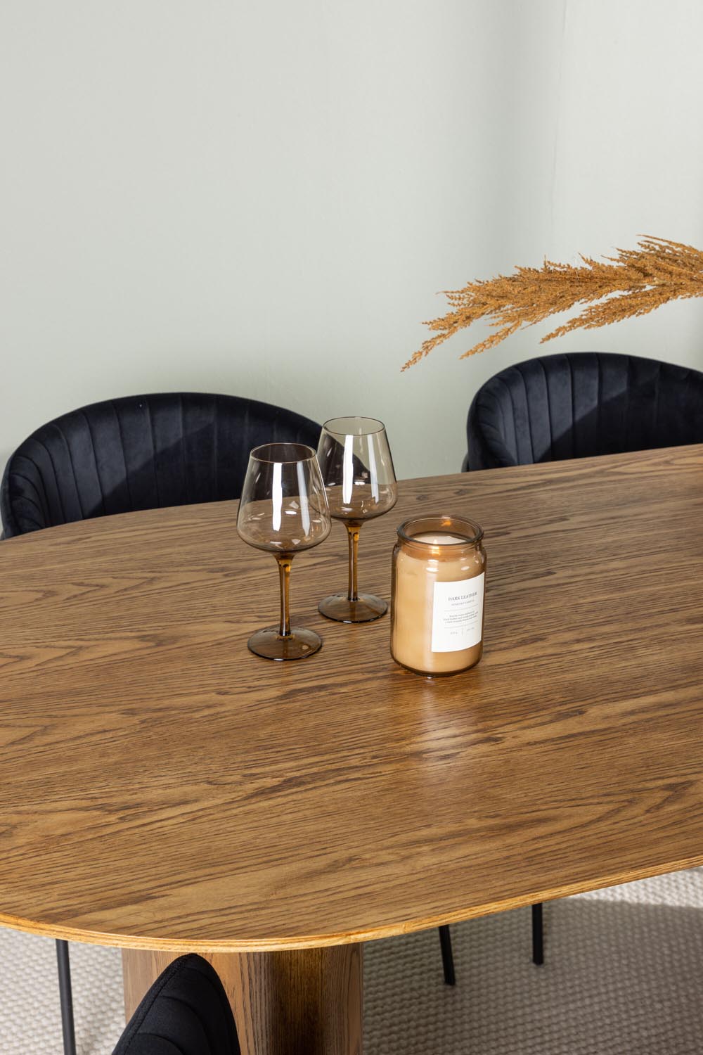 Isolde Esszimmerset + Selma 180cm/4St. in Natur / Schwarz präsentiert im Onlineshop von KAQTU Design AG. Esszimmerset ist von Venture Home