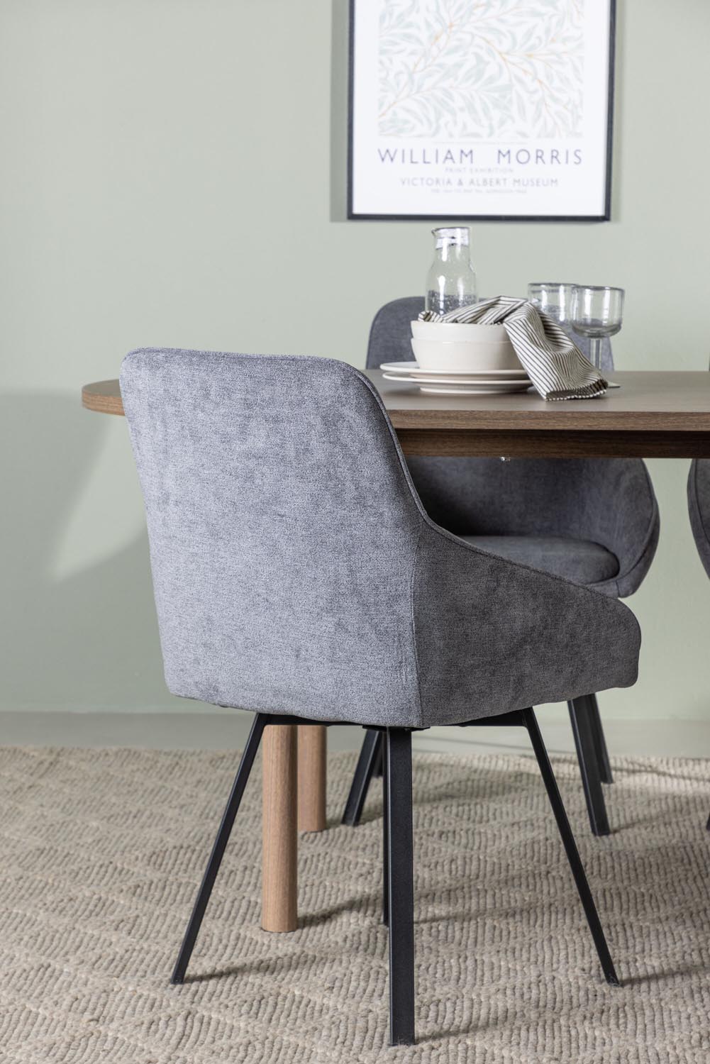 Andy Esszimmerset + Rosie 180cm/4St. in Schwarzgrau präsentiert im Onlineshop von KAQTU Design AG. Esszimmerset ist von Venture Home