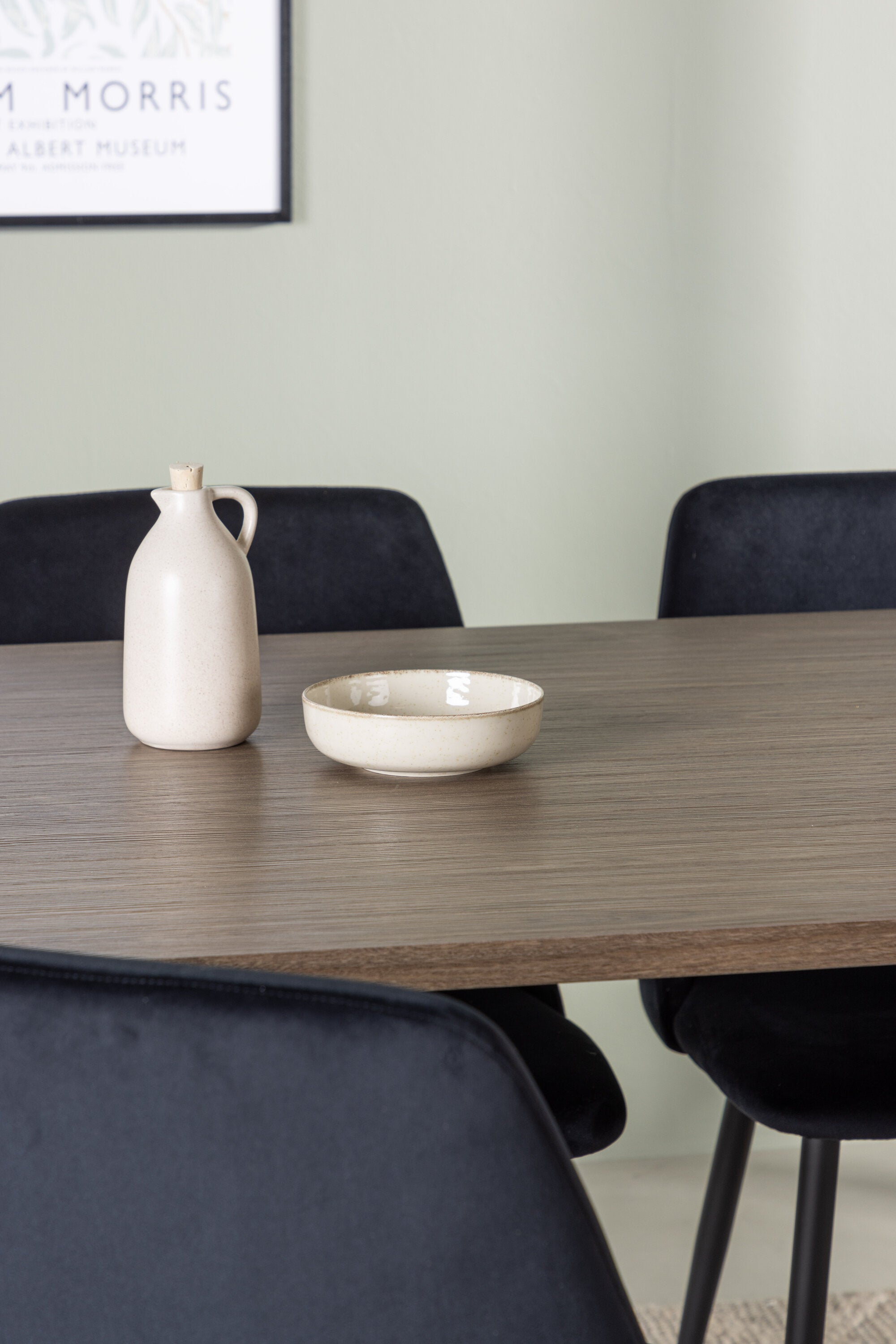 Andy Esszimmerset + Night 180cm/4St. in Schwarz präsentiert im Onlineshop von KAQTU Design AG. Esszimmerset ist von Venture Home