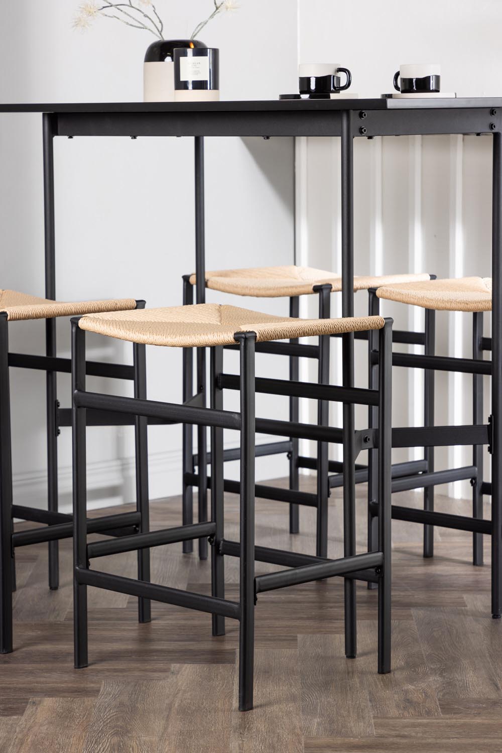 Barset Rax + Polly 120cm/4St. in Schwarz, Natur präsentiert im Onlineshop von KAQTU Design AG. Bartischset ist von Venture Home