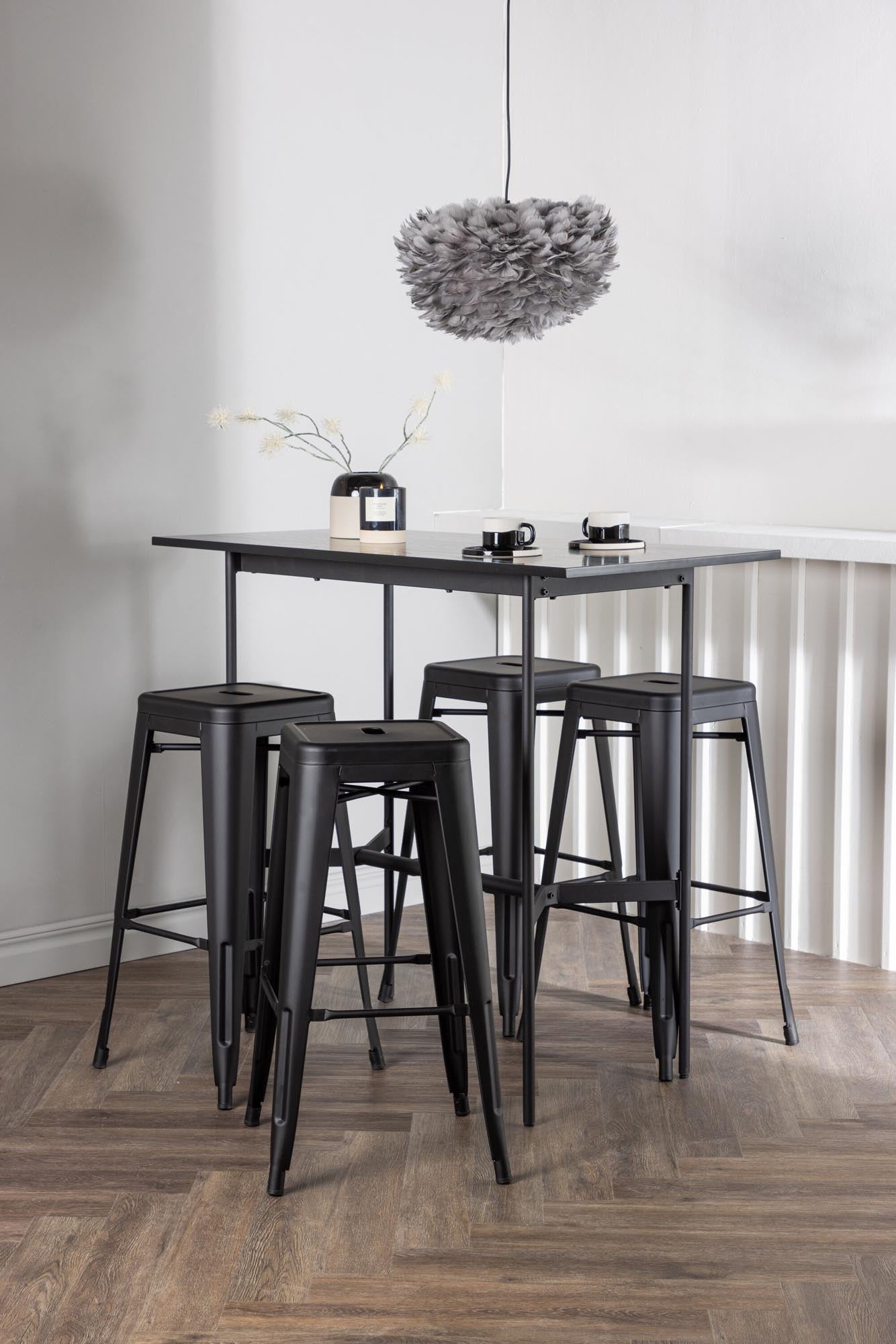 Modernes Barset Rax + Tempe 120cm, 4 Stühle, von Venture Home.