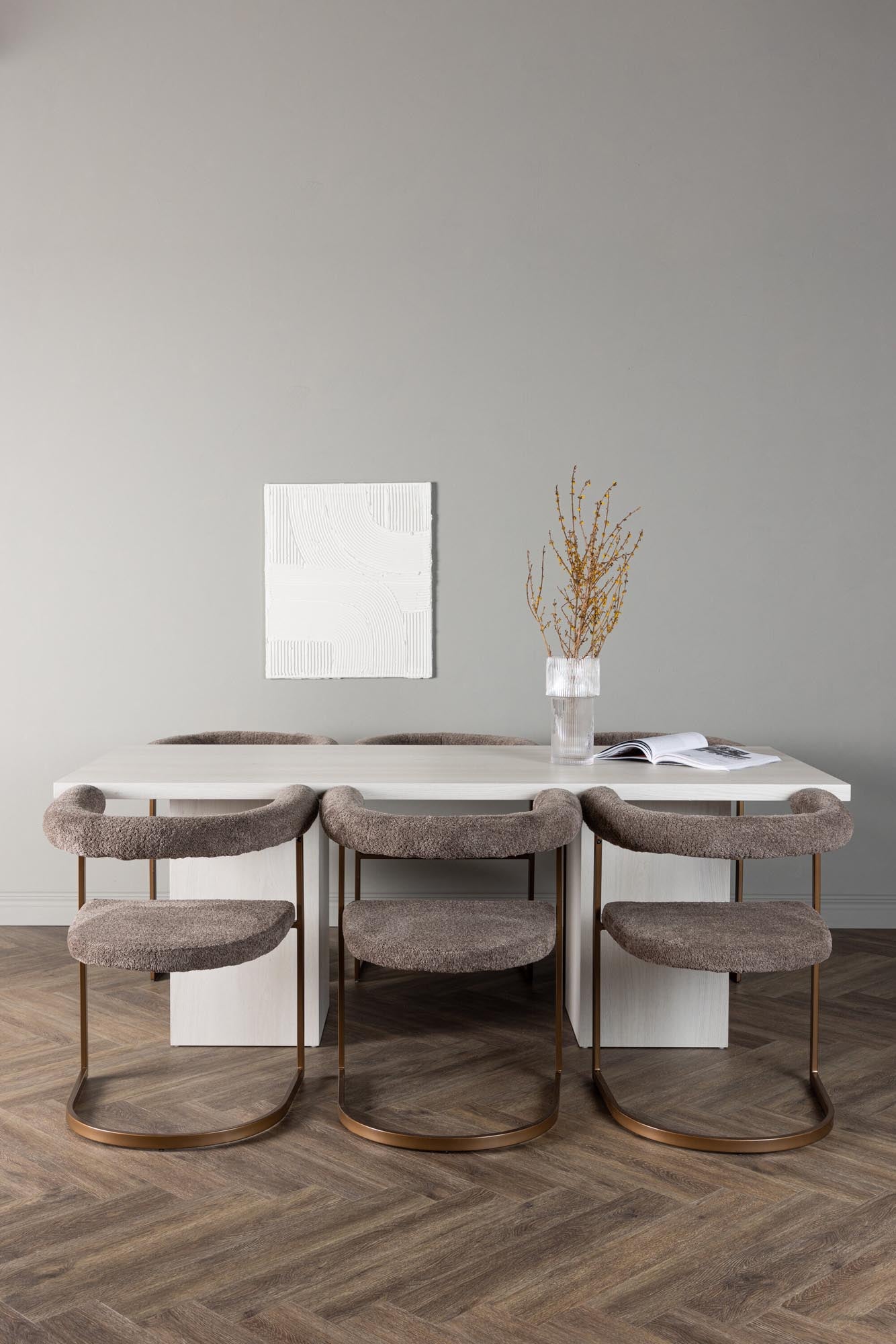 Erleben Sie das elegante Olga Esszimmerset + Morning 200cm/6St. von Venture Home. Perfekte Kombination aus Stil, Komfort und Funktionalität für Ihr Zuhause.