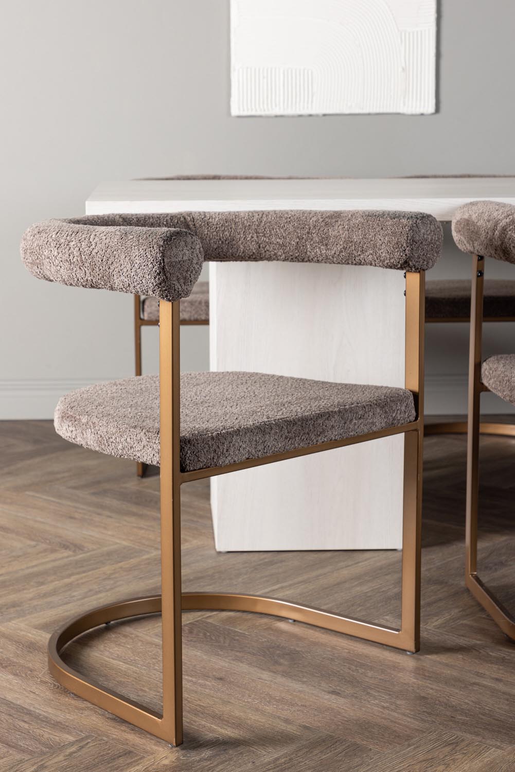 Olga Esszimmerset + Morning 200cm/6St. in Braun-grau präsentiert im Onlineshop von KAQTU Design AG. Esszimmerset ist von Venture Home