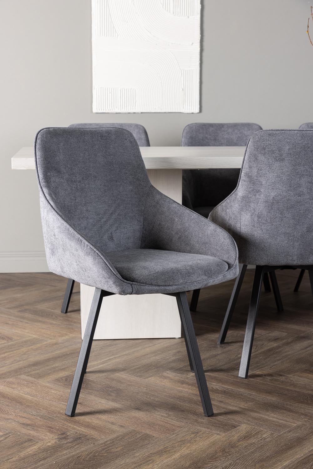 Olga Esszimmerset + Rosie 200cm/6St. in Schwarzgrau präsentiert im Onlineshop von KAQTU Design AG. Esszimmerset ist von Venture Home
