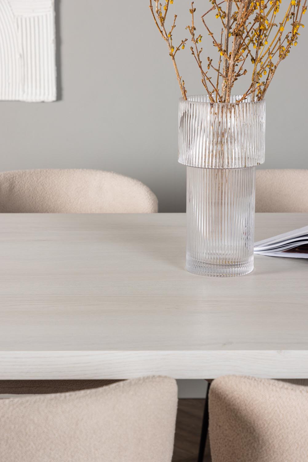 Olga Esszimmerset + Modesto 200cm/6St. in Beige, Schwarz präsentiert im Onlineshop von KAQTU Design AG. Esszimmerset ist von Venture Home