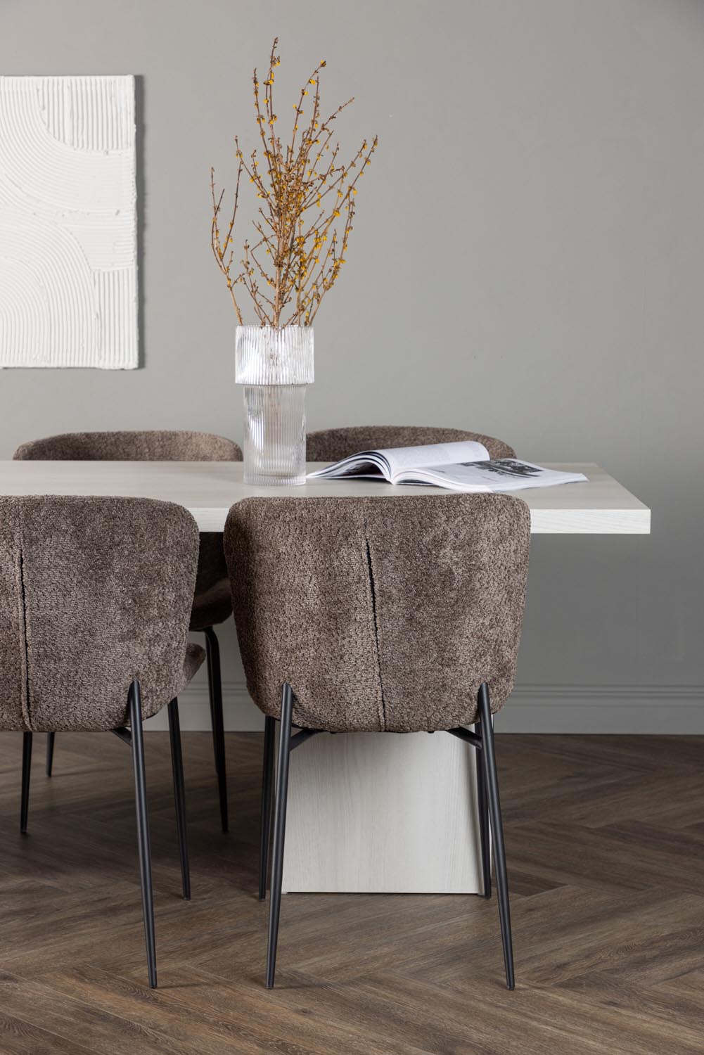 Olga Esszimmerset + Modesto 200cm/6St. in Schwarz, Dunkelgrau präsentiert im Onlineshop von KAQTU Design AG. Esszimmerset ist von Venture Home