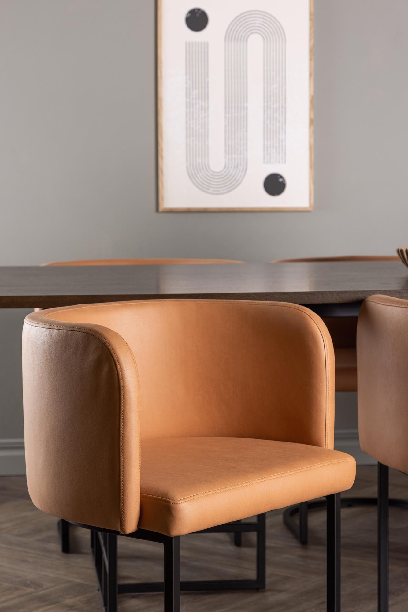 Elegantes Ystad Esszimmerset 220cm für 6 von Venture Home.