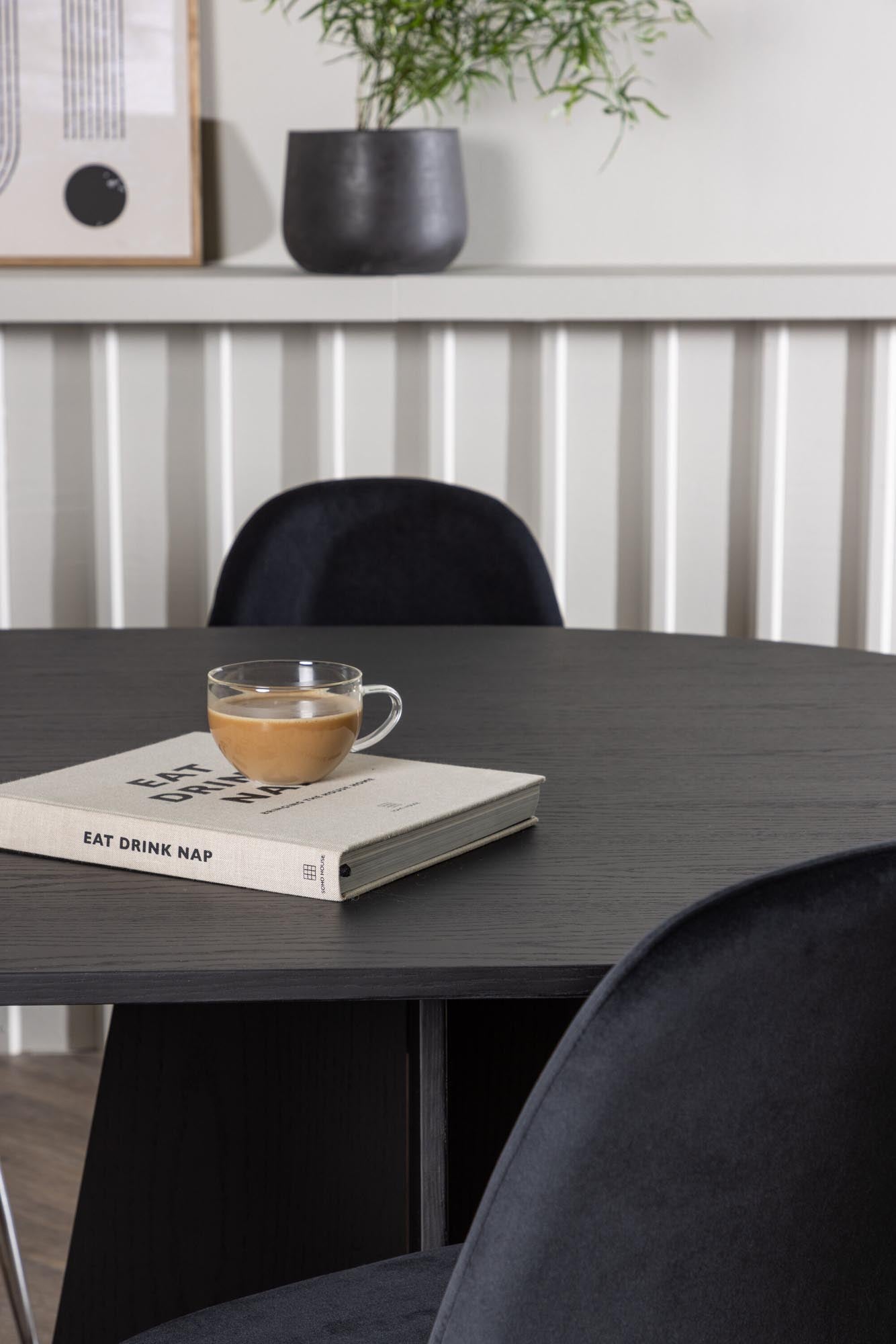 Stilvolles Bootcut Esszimmerset 230cm für unvergessliche Momente.