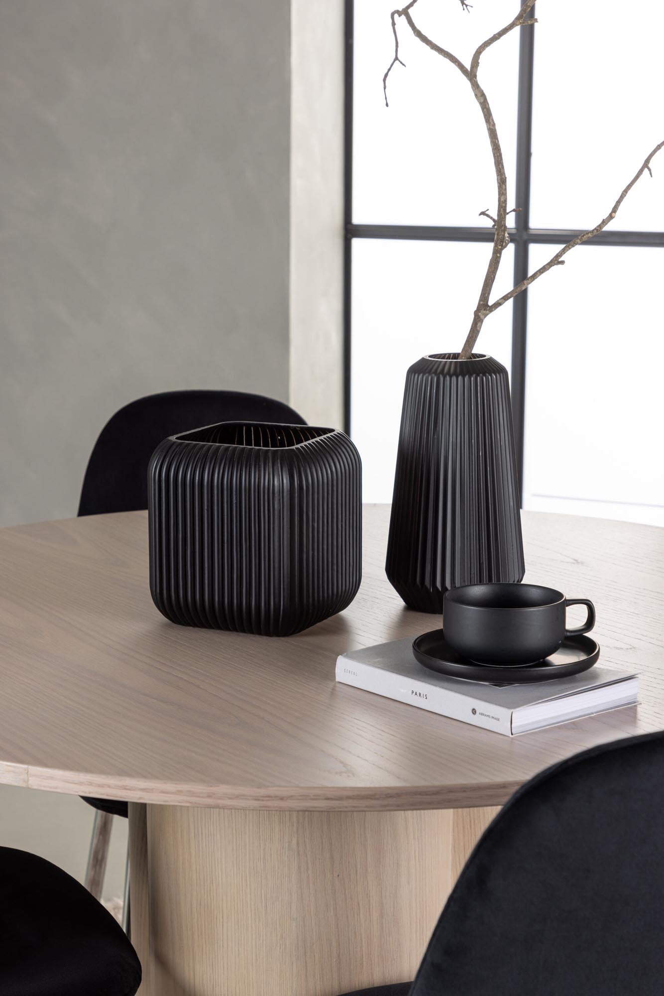 Elegantes Olivia Esszimmerset für 4, ideal für stilvolle Essbereiche.