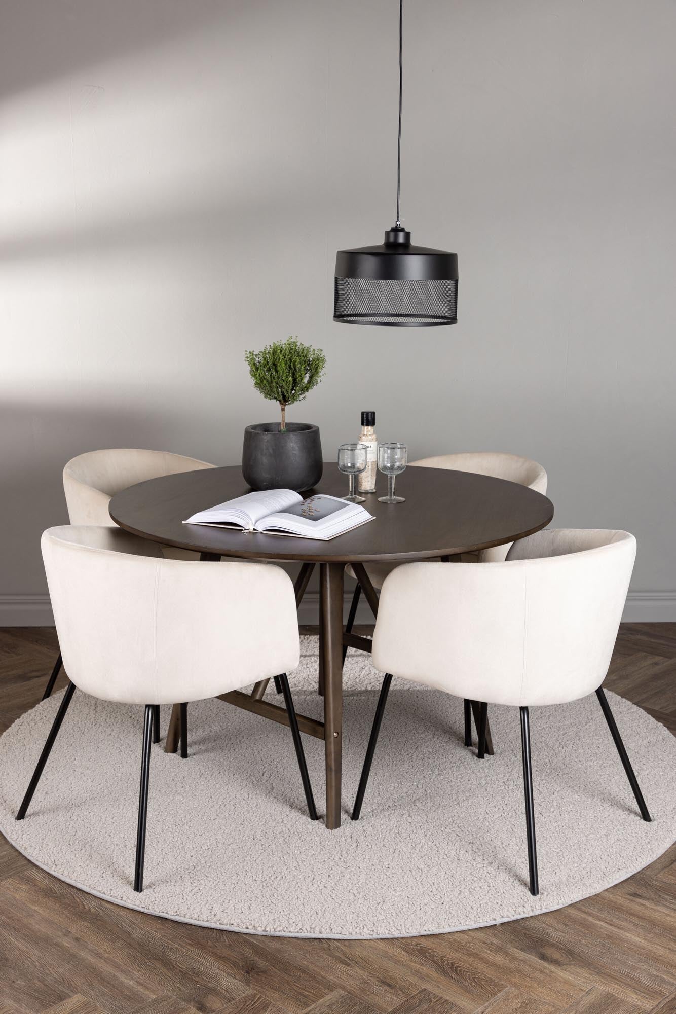 Modernes Kaseindon Esszimmerset für gemütliche Runden zu viert.