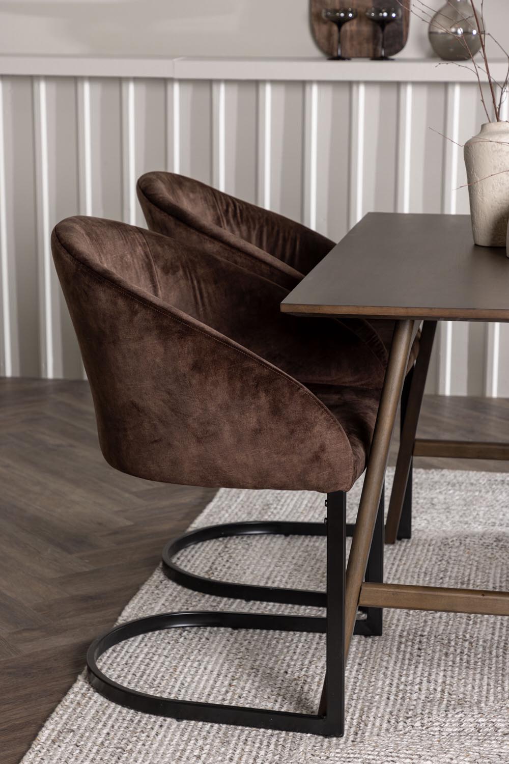 Kaseindon Esszimmerset + Evening 120cm/4St. in Schwarz Braun präsentiert im Onlineshop von KAQTU Design AG. Esszimmerset ist von Venture Home