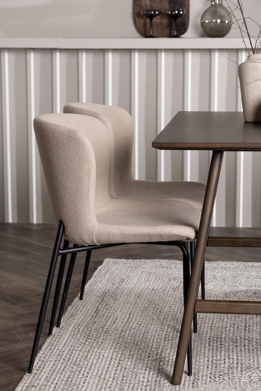 Kaseindon Esszimmerset + Modesto 120cm/4St. in Beige, Schwarz präsentiert im Onlineshop von KAQTU Design AG. Esszimmerset ist von Venture Home