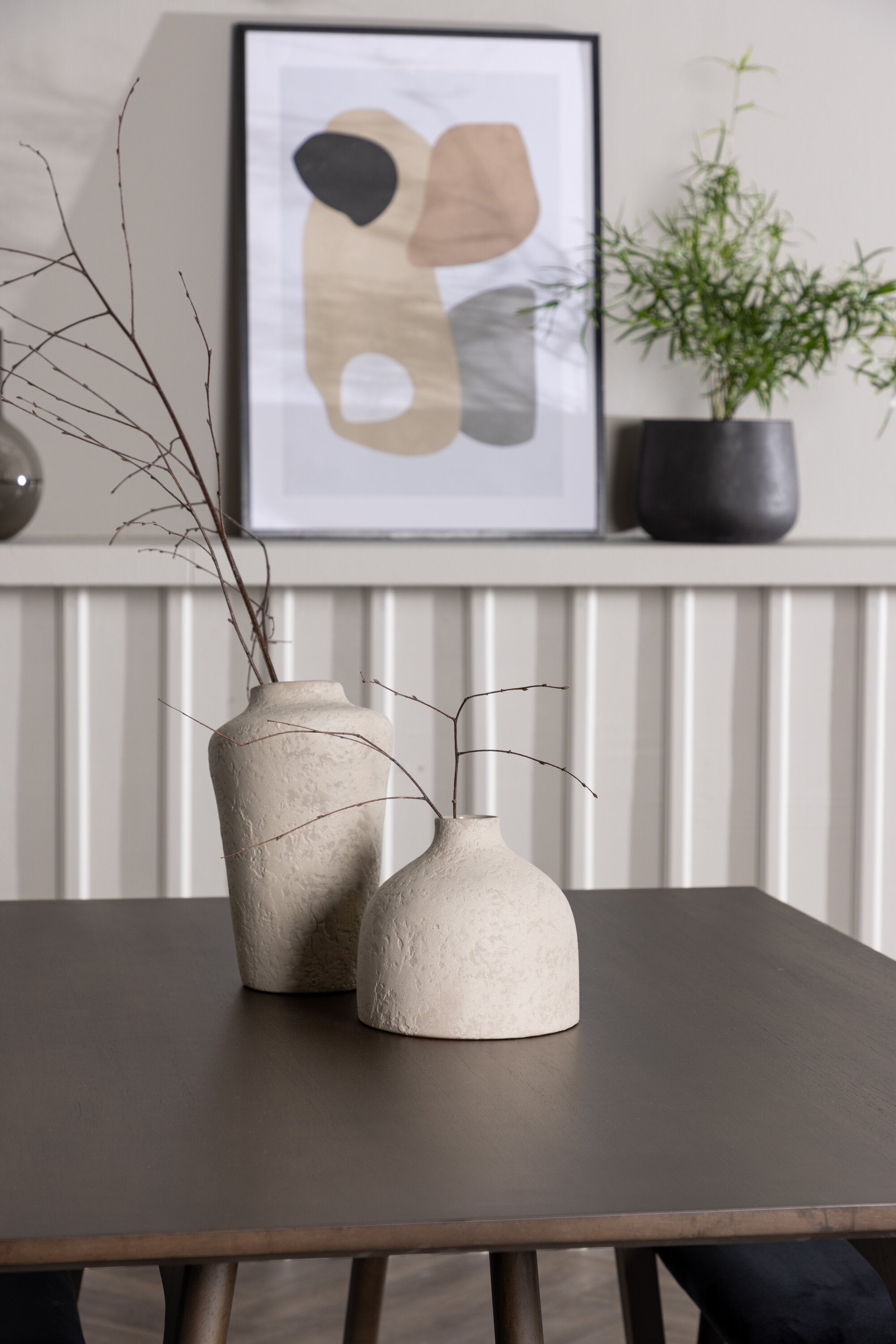Kaseindon Esszimmerset + Night 120cm/4St. in Schwarz präsentiert im Onlineshop von KAQTU Design AG. Esszimmerset ist von Venture Home