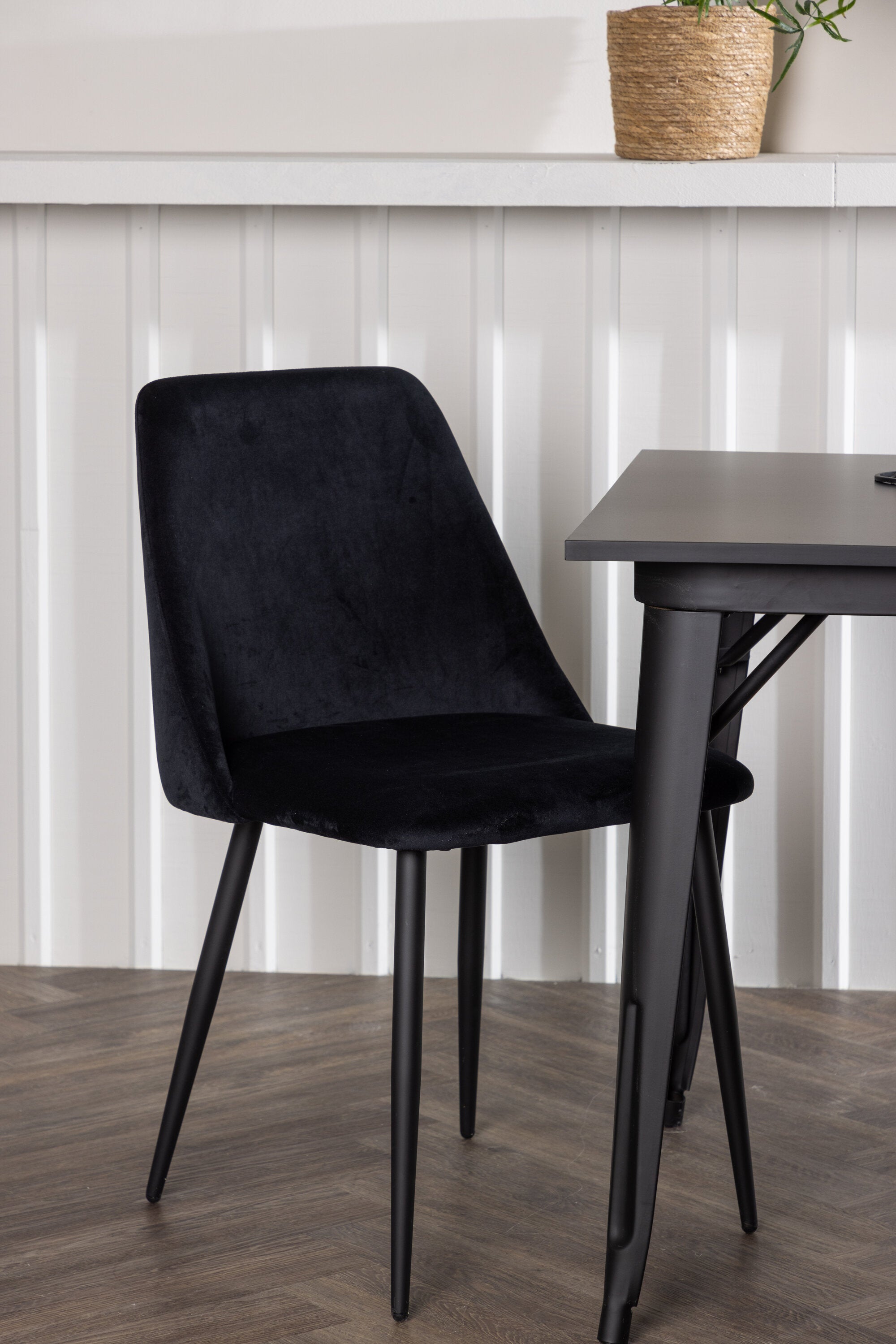 Tempe Esszimmerset + Night 80cm/2St. in Schwarz präsentiert im Onlineshop von KAQTU Design AG. Esszimmerset ist von Venture Home