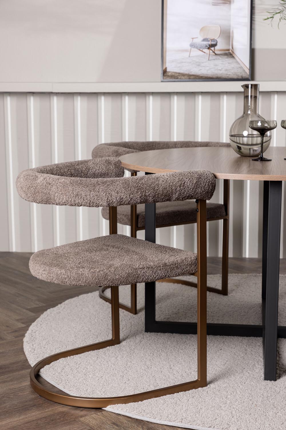 Durango Esszimmerset + Morning ⌀120cm/4St. in Braun-grau präsentiert im Onlineshop von KAQTU Design AG. Esszimmerset ist von Venture Home