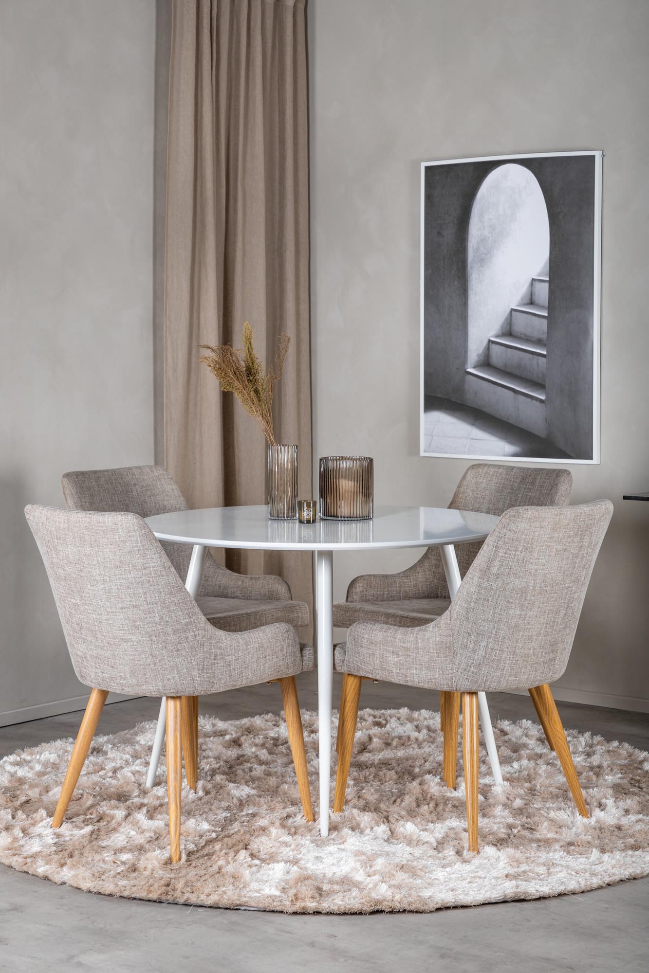 Esszimmer Set Plaza mit Stuhl Plaza in Weiss/Grau/Natur präsentiert im Onlineshop von KAQTU Design AG. Esszimmerset ist von Venture Home
