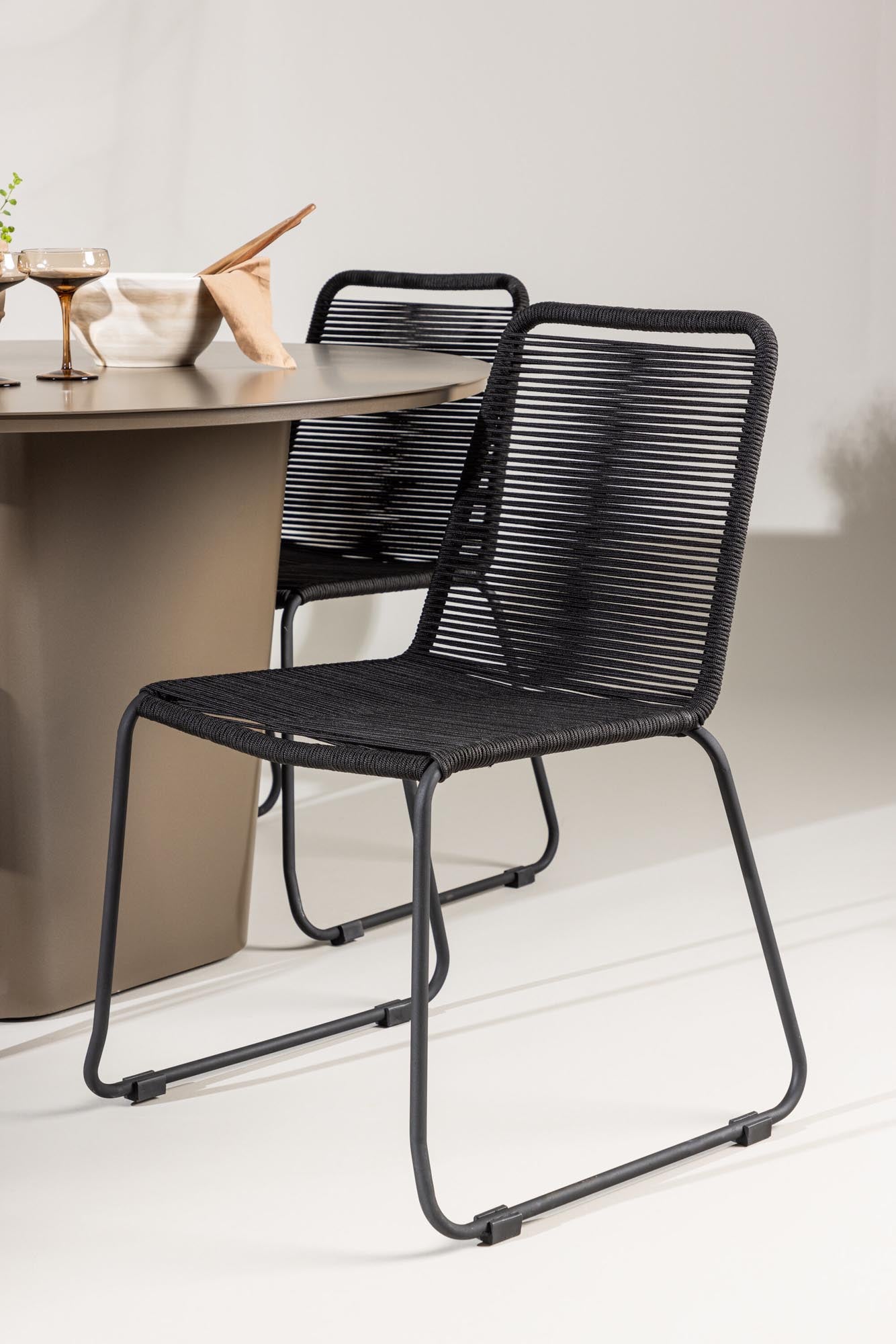 Das Santa Fe Gartentisch Set Lindos von Venture Home kombiniert modernes Design mit Funktionalität für Ihren Garten.