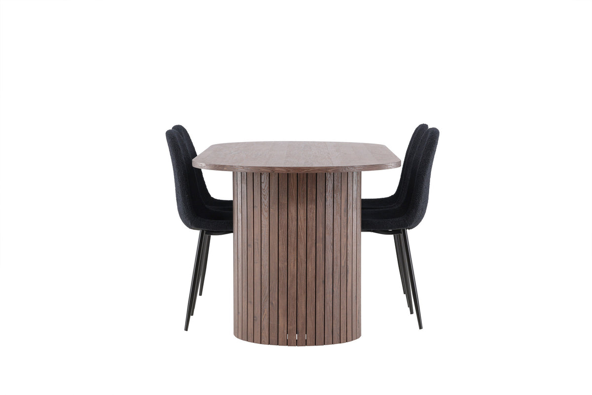 Härön Esstisch mit Polar Stühlen in Schwarz präsentiert im Onlineshop von KAQTU Design AG. Esszimmerset ist von Venture Home