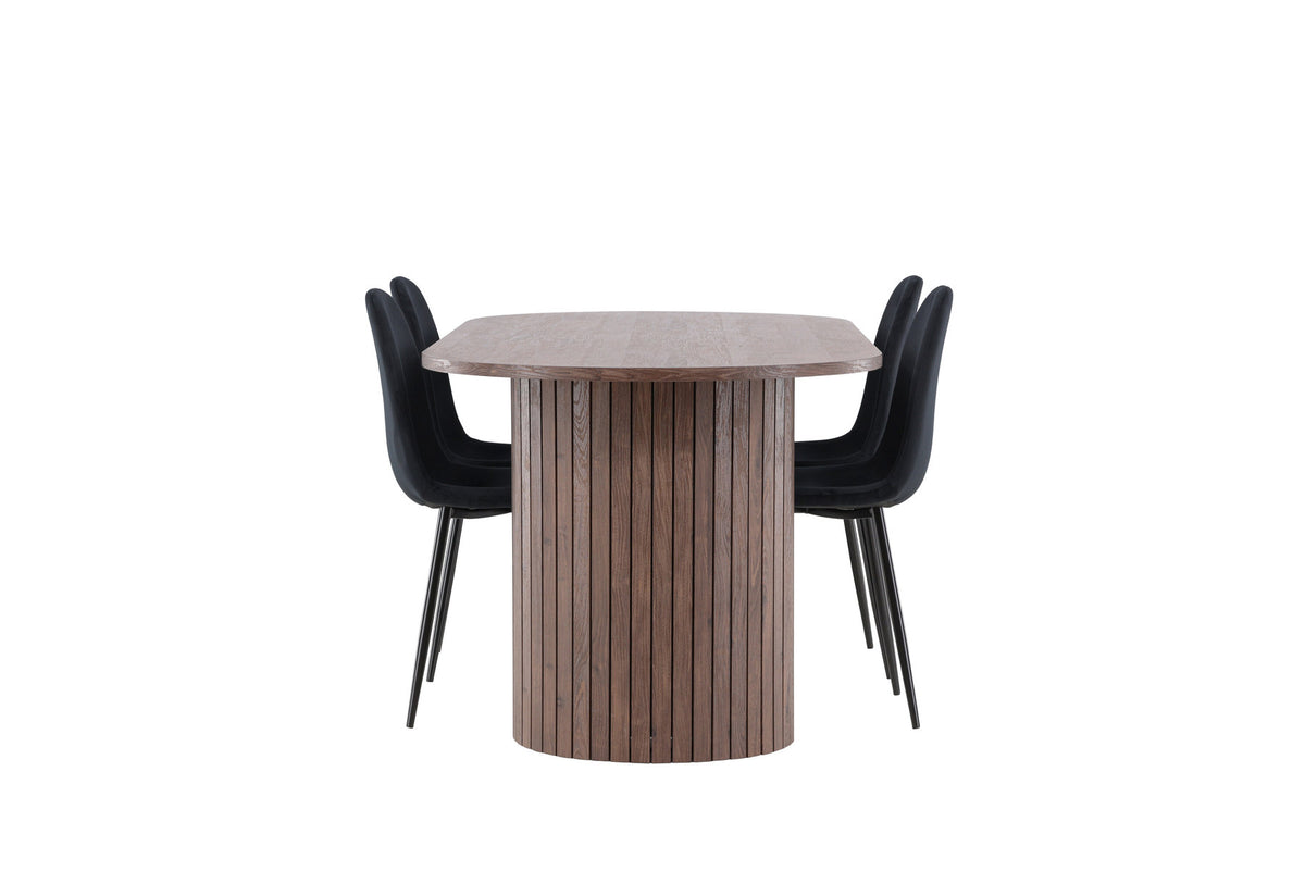 Härön Esstisch mit Polar Stühlen in Schwarz präsentiert im Onlineshop von KAQTU Design AG. Esszimmerset ist von Venture Home