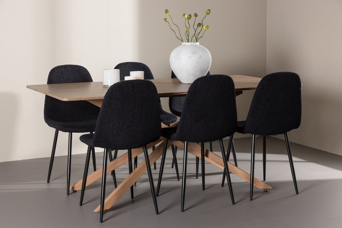 Piazza Esstisch mit Polar Stühlen in Schwarz präsentiert im Onlineshop von KAQTU Design AG. Esszimmerset ist von Venture Home