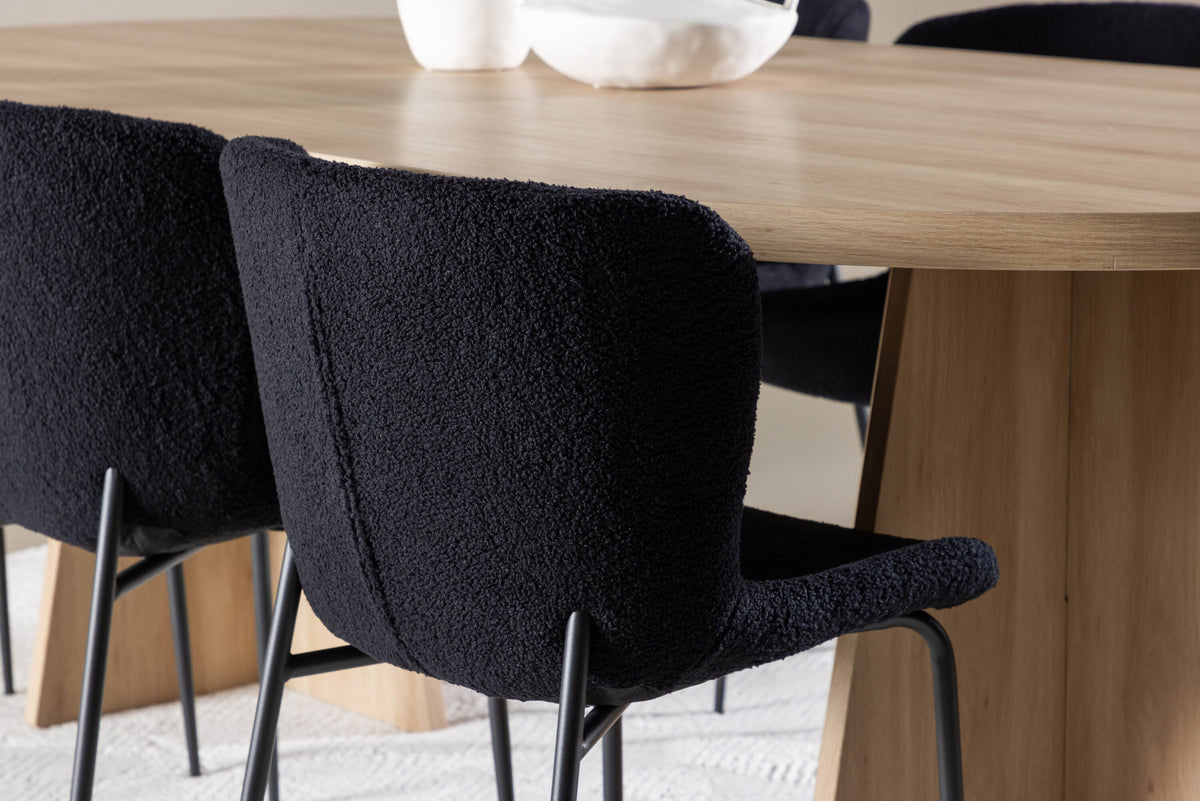 Bootcut Esstisch mit Modesto Stühlen in Schwarz präsentiert im Onlineshop von KAQTU Design AG. Esszimmerset ist von Venture Home