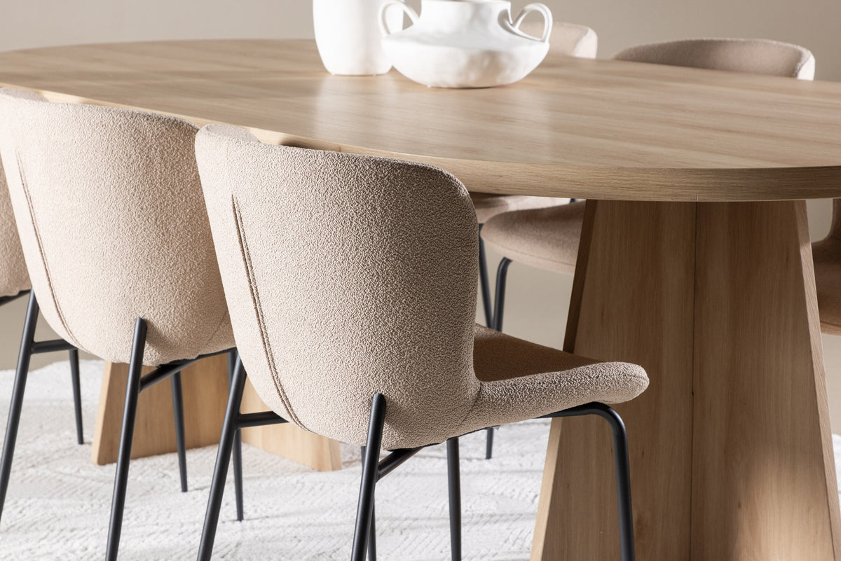 Bootcut Esstisch mit Modesto Stühlen in Beige präsentiert im Onlineshop von KAQTU Design AG. Esszimmerset ist von Venture Home