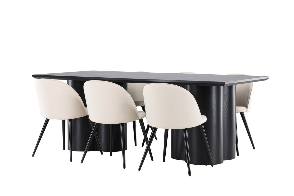 Olivia Esstisch mit Velvet Stühlen in Beige präsentiert im Onlineshop von KAQTU Design AG. Esszimmerset ist von Venture Home