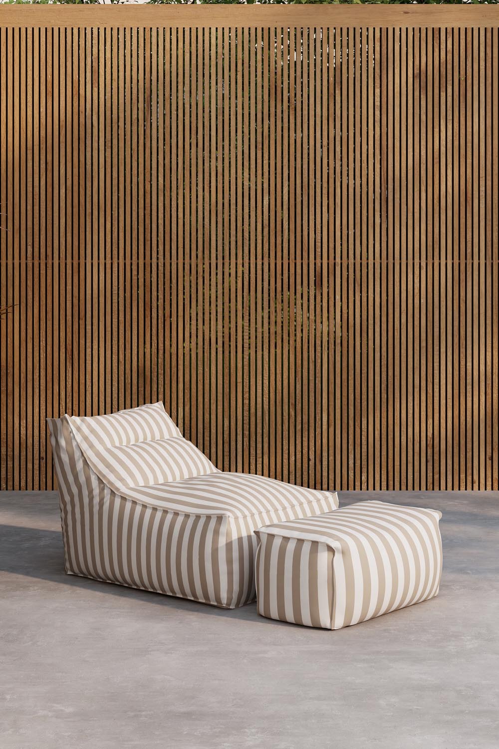 Redang Lounge Sofa in Weiss präsentiert im Onlineshop von KAQTU Design AG. Lounge Sofa ist von Venture Home