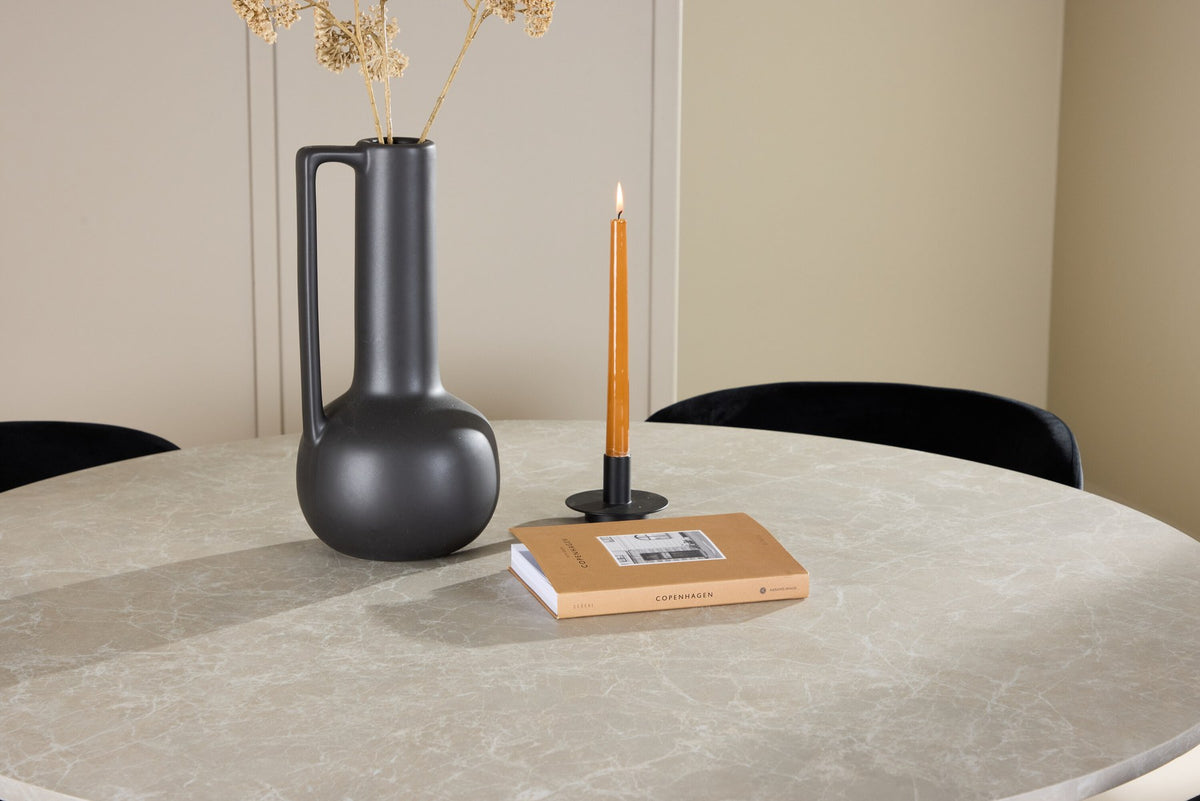 Esszimmerset Lanzo mit Edina Stuhl von Venture Home: runder Esstisch aus MDF in Beige mit vier passenden Stühlen im Essbereich