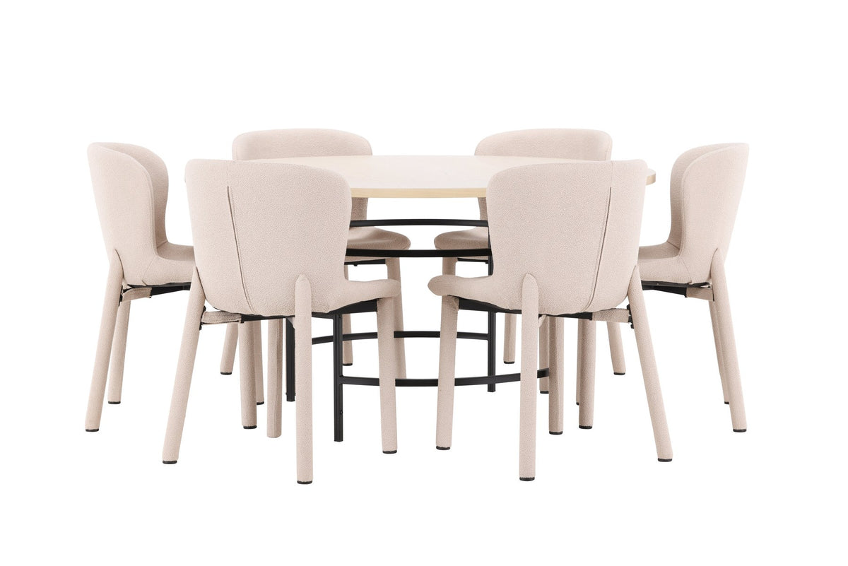 Runder Esstisch Copenhagen aus MDF in White Wash mit sechs Astoria-Stühlen aus Metall mit beiger Bouclé-Polsterung im Esszimmer.