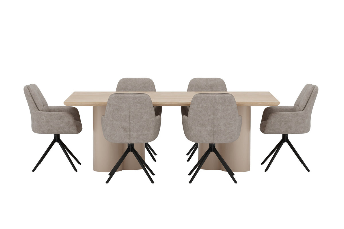 Rechteckiger Esstisch 210x100 cm mit Tischplatte in Whitewash aus MDF und Papierlaminat, dazu zwei gepolsterte Esszimmerstühle in Braun mit Metallbeinen.