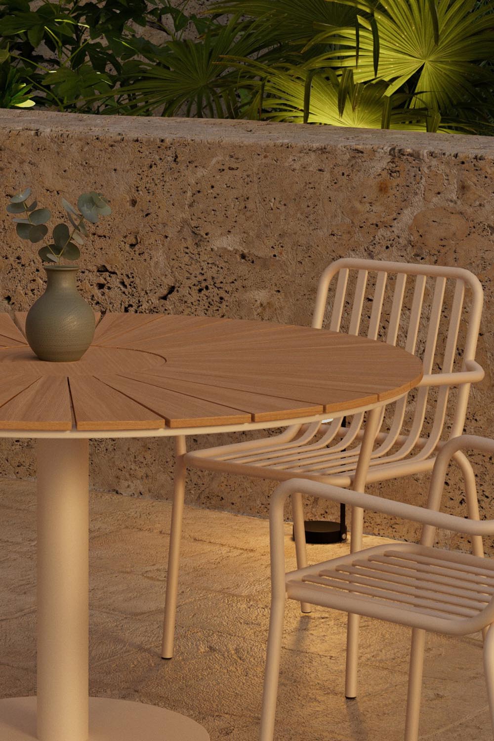 Esstisch Croft mit Peking Stühlen in präsentiert im Onlineshop von KAQTU Design AG. Gartentischset ist von Venture Home