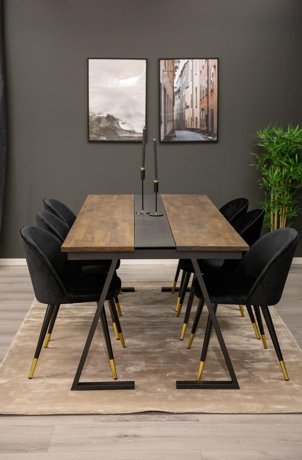 Jakarta Esszimmerset + Velvet 200cm/6St. in Schwarz / Gold präsentiert im Onlineshop von KAQTU Design AG. Esszimmerset ist von Venture Home