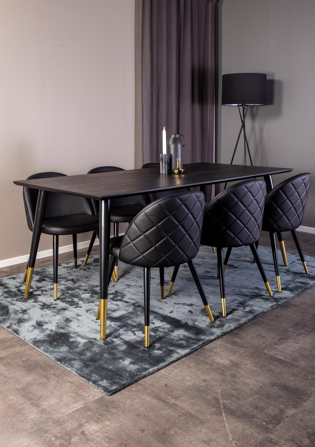 Dipp Esszimmerset + Velvet 180cm/6St. in Schwarz / Altrosa / Gold präsentiert im Onlineshop von KAQTU Design AG. Esszimmerset ist von Venture Home