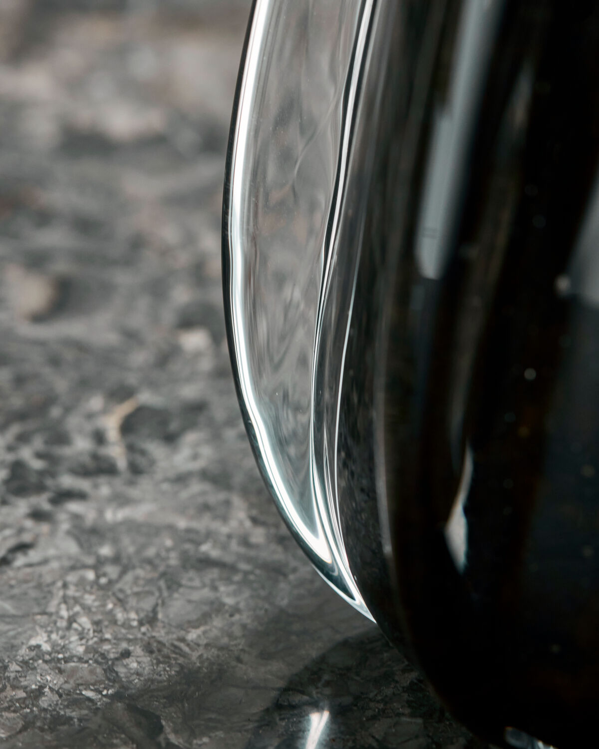 Vase, HDRamm, Braun in Braun präsentiert im Onlineshop von KAQTU Design AG. Vase ist von House Doctor