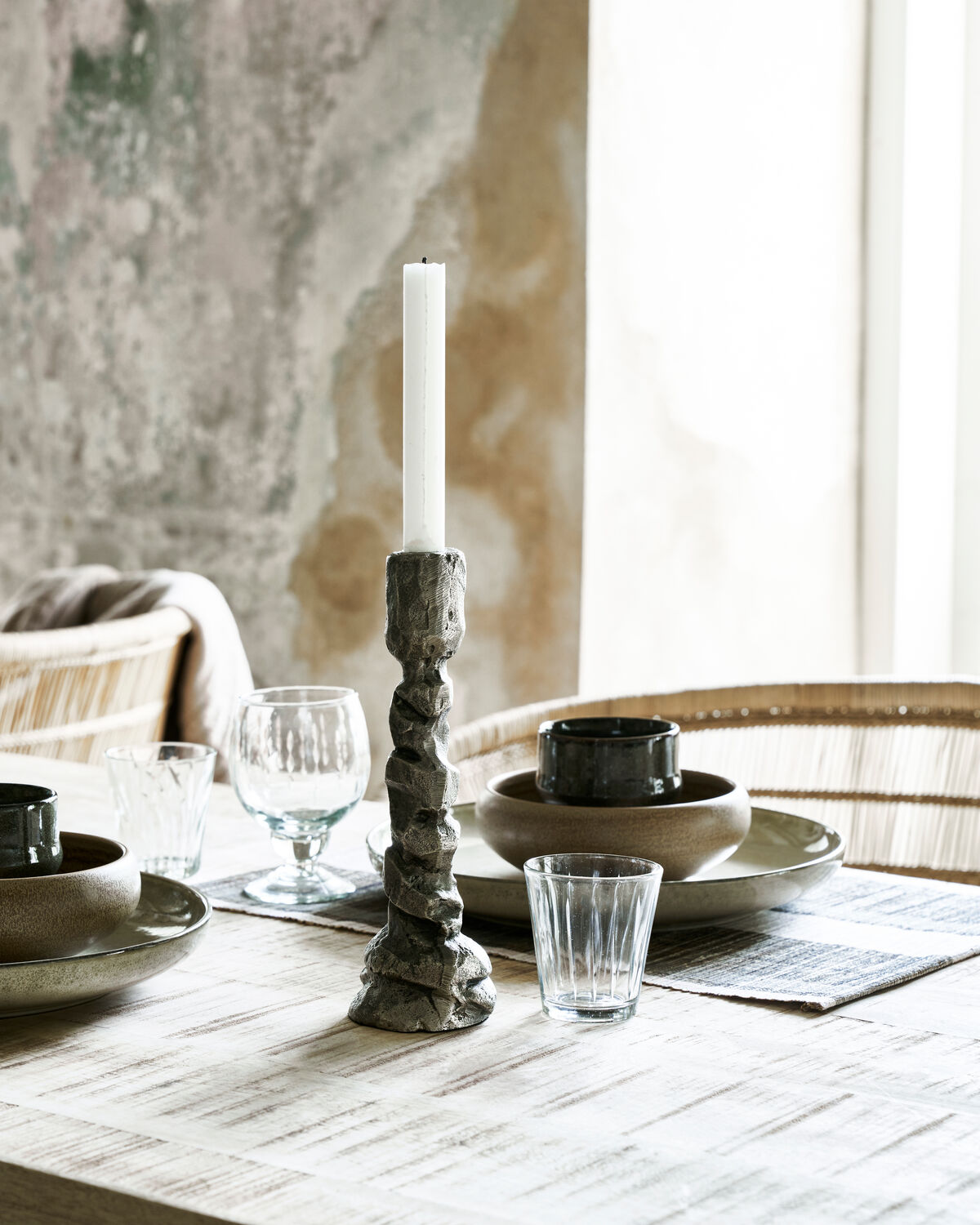 Kerzenständer, HDRaku, Antik-Silber in Antik-Silber präsentiert im Onlineshop von KAQTU Design AG. Kerzenständer ist von House Doctor