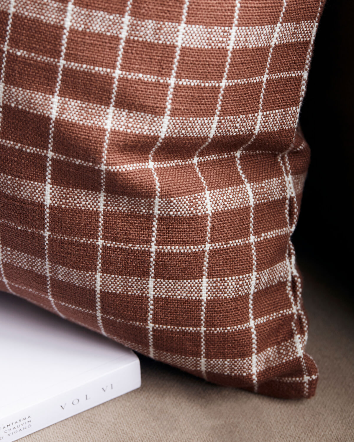 Kissenbezug, Thame in Brown check präsentiert im Onlineshop von KAQTU Design AG. Deko Kissenbezug ist von House Doctor