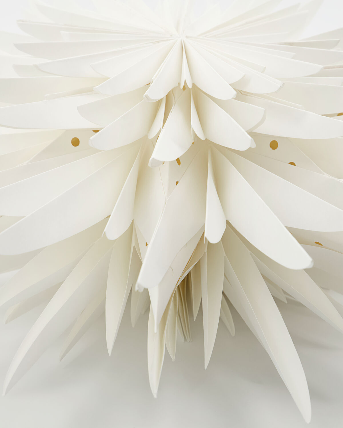 Stern, Dust in Off-White präsentiert im Onlineshop von KAQTU Design AG. Weihnachtszubehör ist von House Doctor