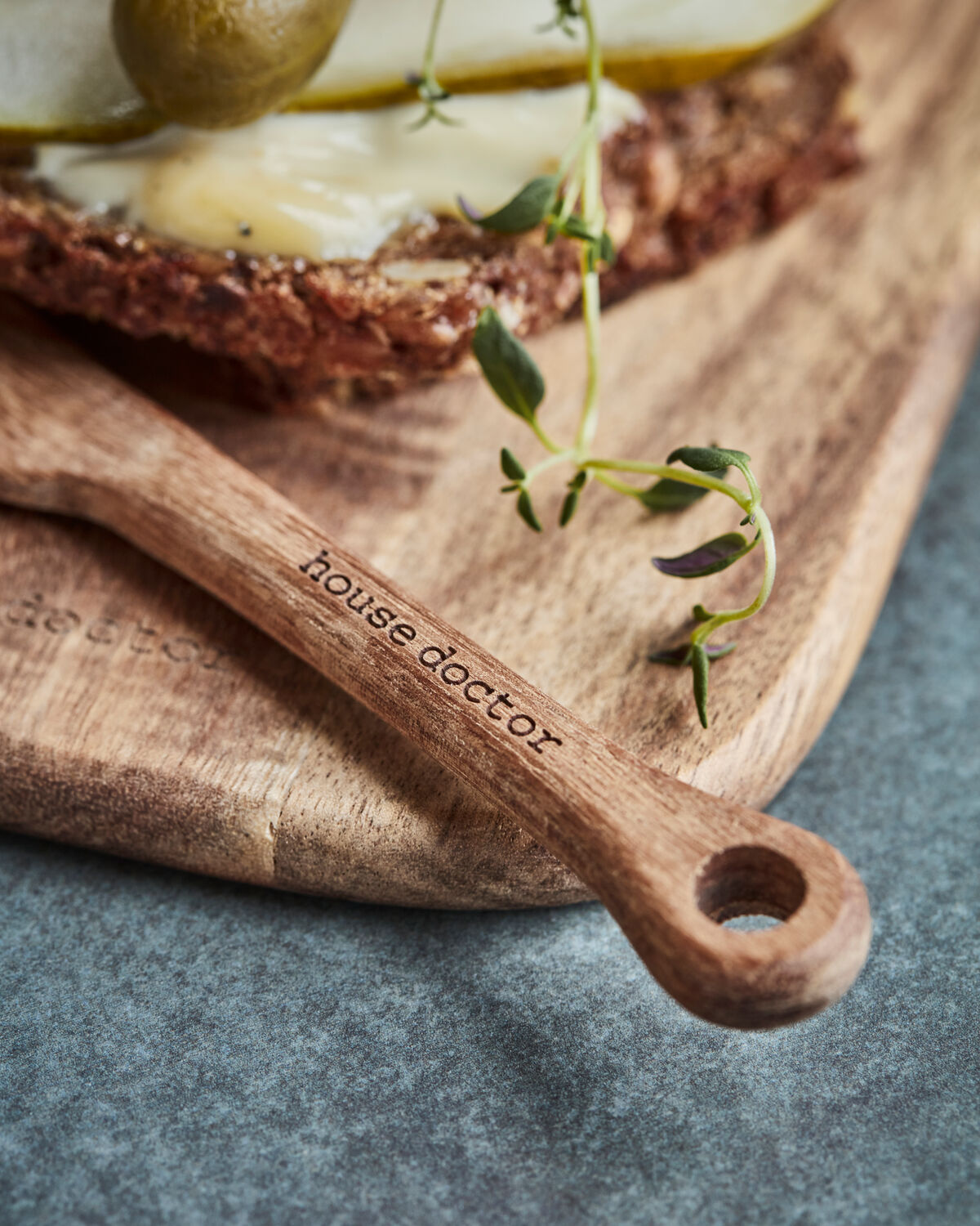 Buttermesser, HDEya, Natur in Natur präsentiert im Onlineshop von KAQTU Design AG. Geschirr ist von House Doctor