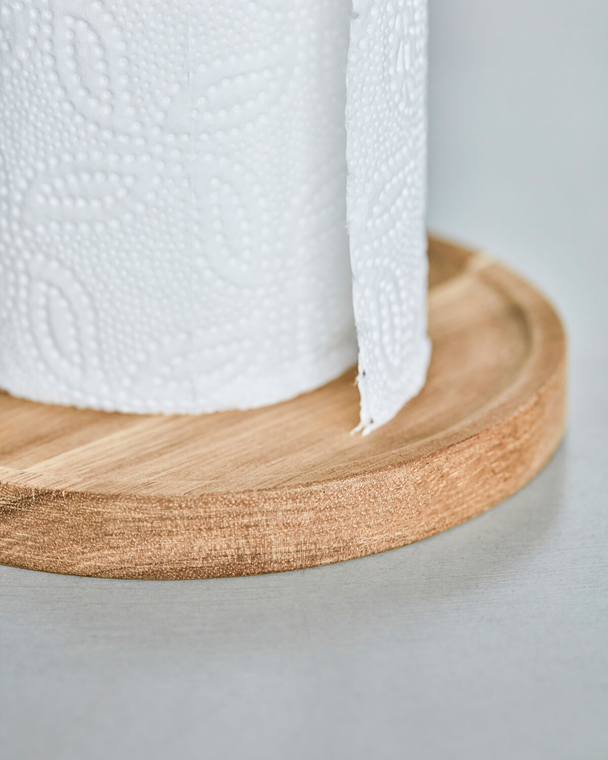 Küchenrollenhalter, HDEya, Natur in Natur präsentiert im Onlineshop von KAQTU Design AG. Besteck ist von House Doctor