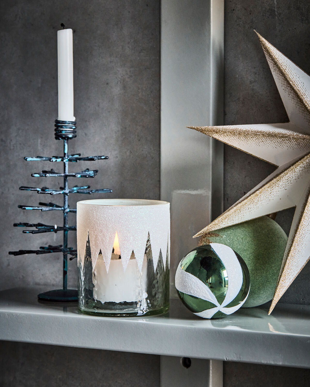 Teelichthalter, HDGlitt, Klar;Weiß;Glitzer in Klar, Weiß, Glitzer präsentiert im Onlineshop von KAQTU Design AG. Kerzenständer ist von House Doctor