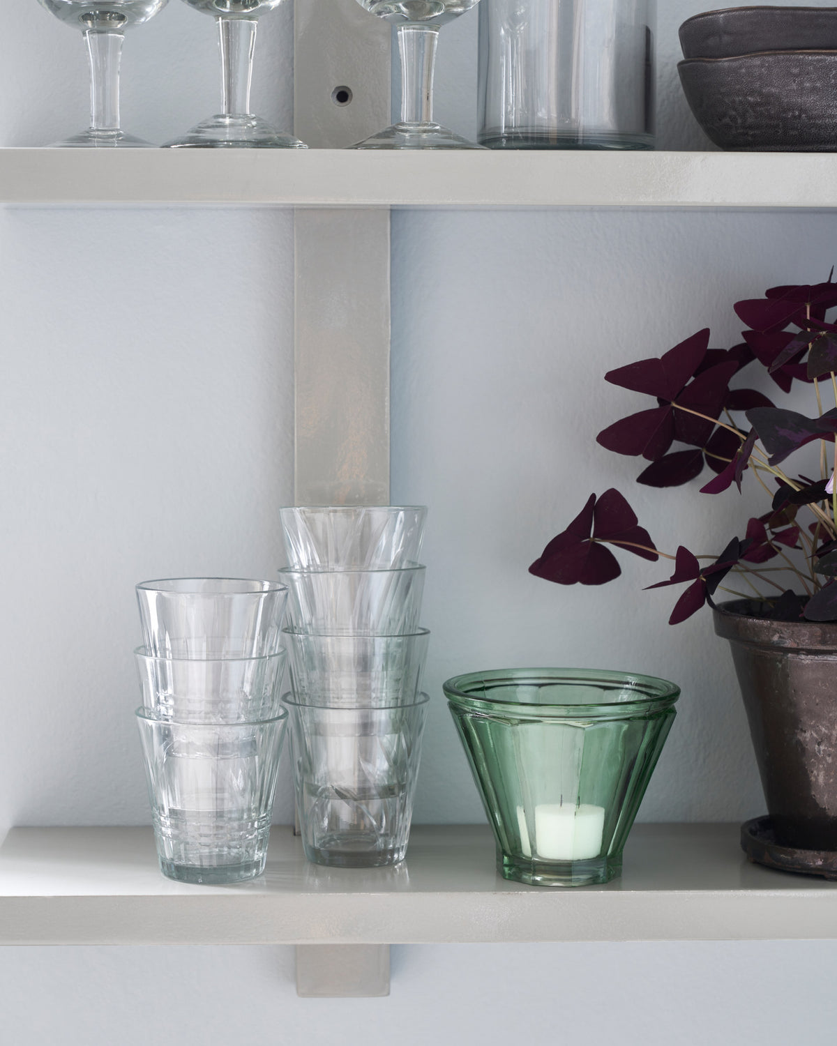 Teelichthalter, HDFren, Grün in Grün präsentiert im Onlineshop von KAQTU Design AG. Kerzenständer ist von House Doctor