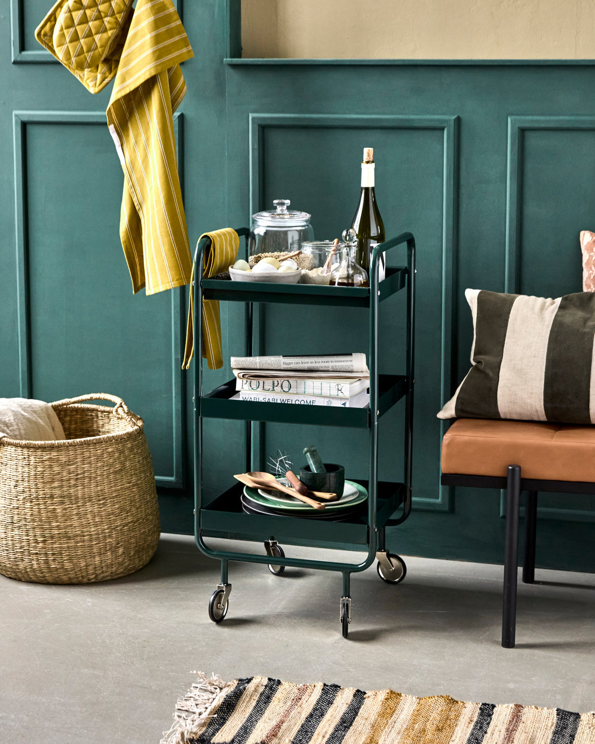 Trolley, HDRoll, Dunkelgrün in Dunkelgrün präsentiert im Onlineshop von KAQTU Design AG. Servierwagen ist von House Doctor